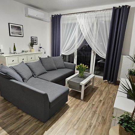 Sloneczny Apartament Warka Exteriör bild