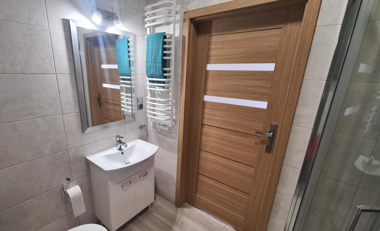 Sloneczny Apartament Warka Exteriör bild